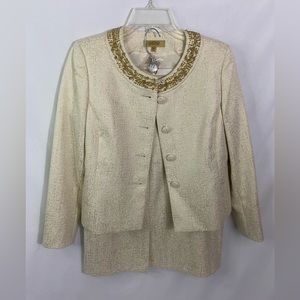 Jasper size 6 petite skirt length 23”  shoulder 15” and arm 22 and a half inches